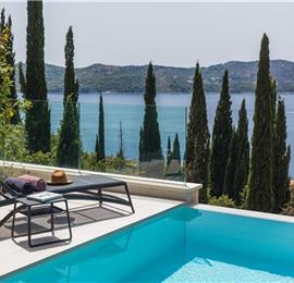 Luxury 5-Bedroom Villa with Sea-Views and Infinity Pool near Dubrovnik – Sleeps 10